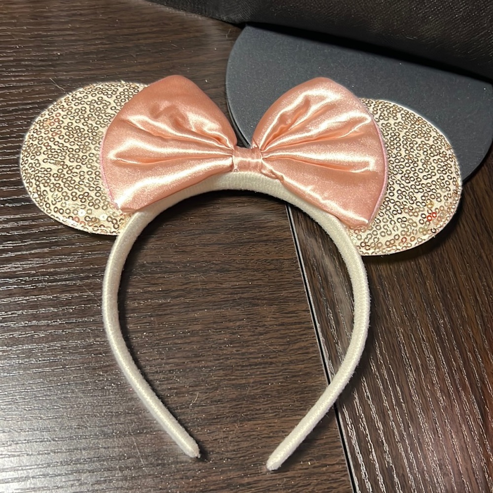 Gold Minnie Mouse Headband